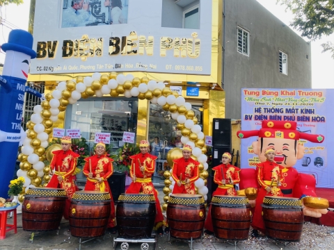 Muá lân sưa rồng tại BV Điện Biên Phủ