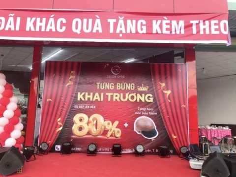 Lễ khai trương Mắt Kính Sài Gòn