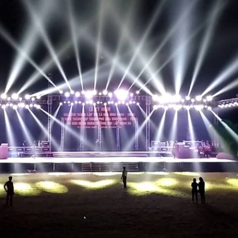 Bạn đang muốn tìm dịch vụ âm thanh ánh sáng giá rẻ TPHCM?